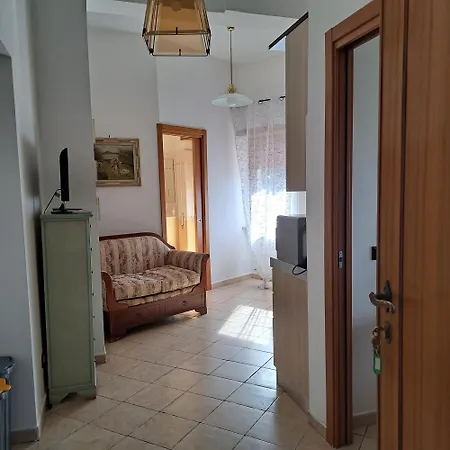 Apartamento La Casa Di Ale - Grande Appartamento Di 160 Mq Con 3 Camere - Castelli Romani Marino