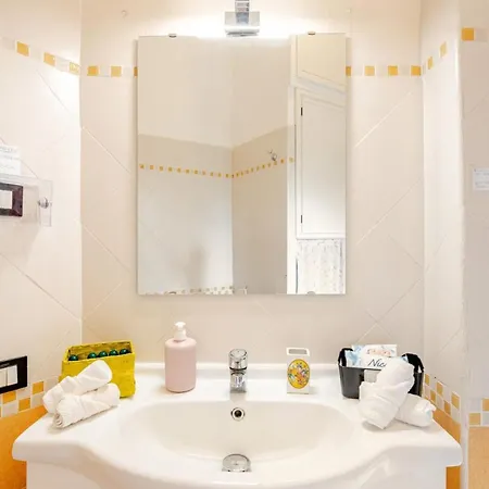 Apartamento La Casa Di Ale - Grande Appartamento Di 160 Mq Con 3 Camere - Castelli Romani