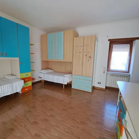 La Casa Di Ale - Grande Appartamento Di 160 Mq Con 3 Camere - Castelli Romani Marino