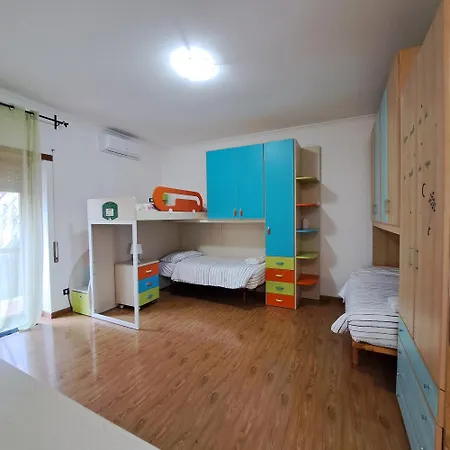 Apartamento La Casa Di Ale - Grande Appartamento Di 160 Mq Con 3 Camere - Castelli Romani Marino